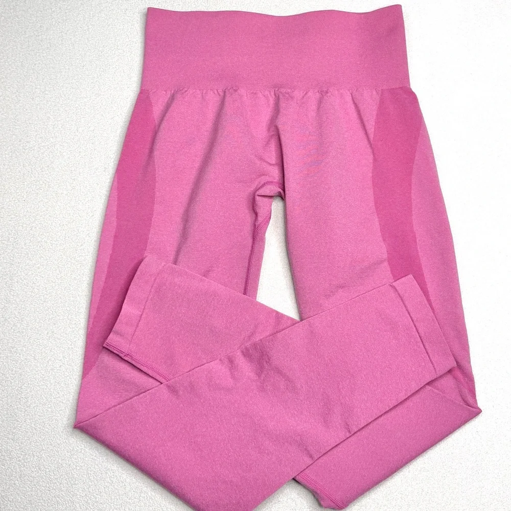 NVGTN Bubble Gum Pink Contour Seamless Leggings💕💗 - Picture 7 of 12